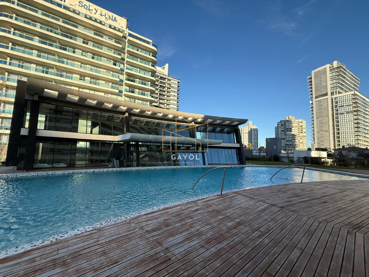 Apartamento ID.1225 - OPORTUNIDAD APARTAMENTO 2 DORMITORIOS EN TORRE DE CATEGORIA CON EXELENT VISTA Y TODOS LOS SERVICIOS 