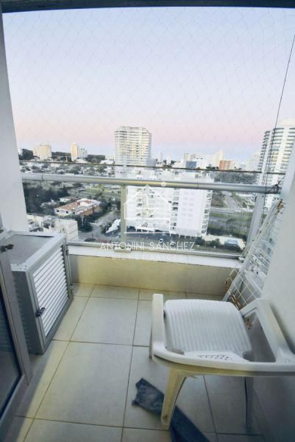 Apartamento ID.1677 - Apartamento en venta Playa Mansa 2 dormitorios