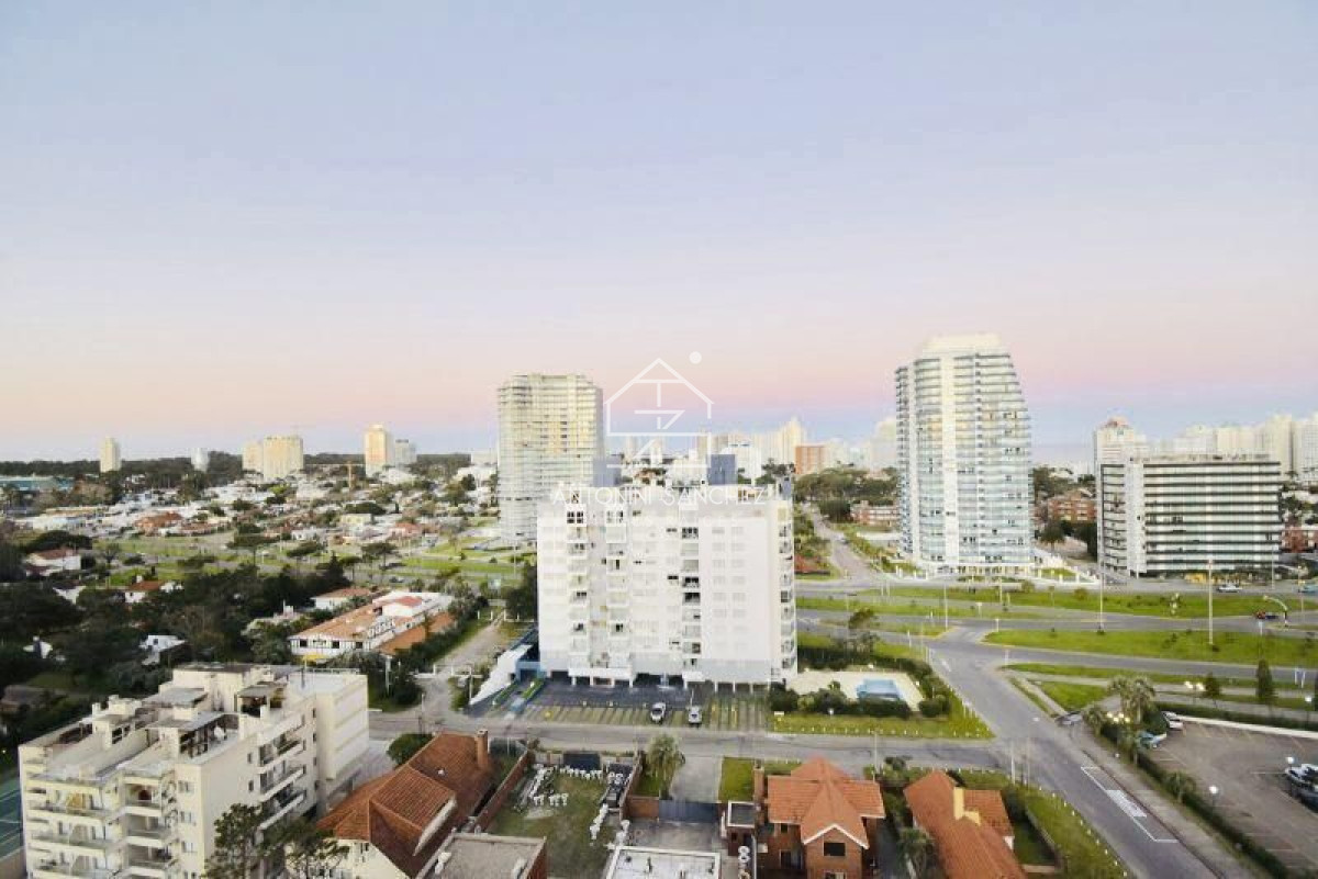 Apartamento ID.1677 - Apartamento en venta Playa Mansa 2 dormitorios