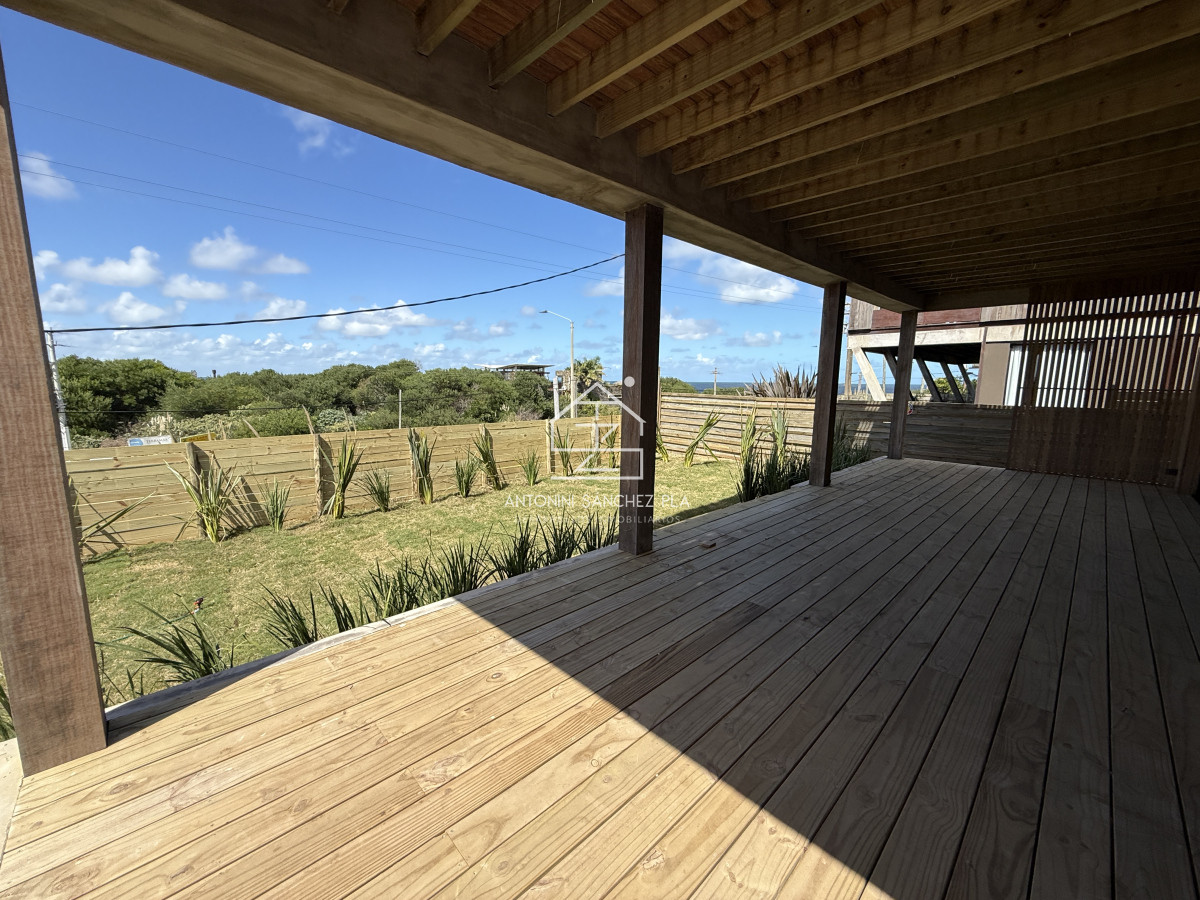 Casa ID.4759 - Se Vende Casa Nueva en Altos de Punta de Piedra