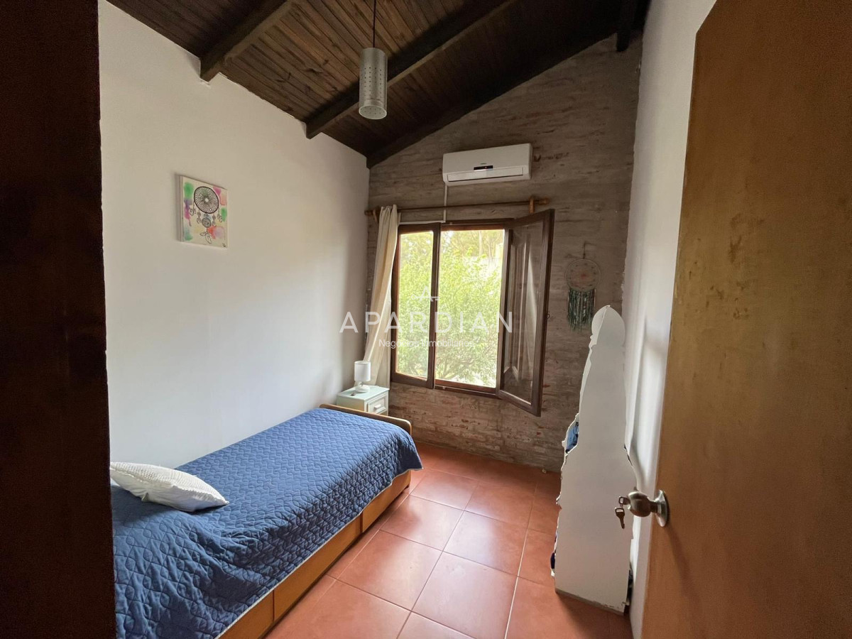 Casa ID.21098838 - Casa en venta de 4 dormitorios. El Tesoro - La Barra