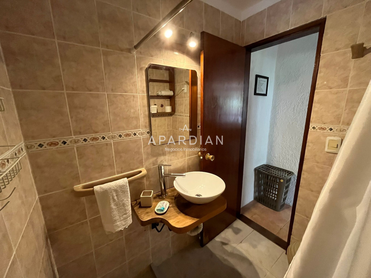 Casa ID.21098838 - Casa en venta de 4 dormitorios. El Tesoro - La Barra