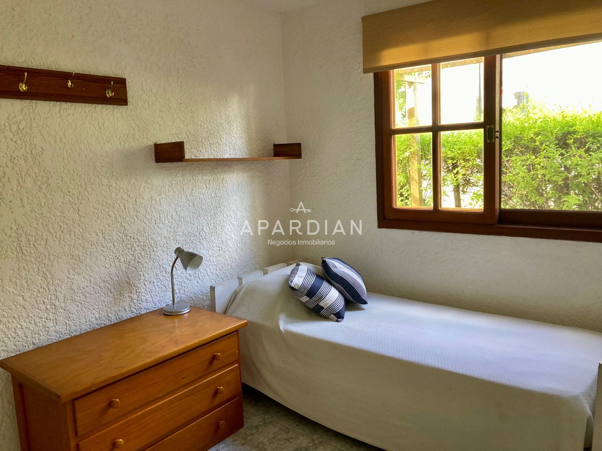 Casa ID.21098838 - Casa en venta de 4 dormitorios. El Tesoro - La Barra