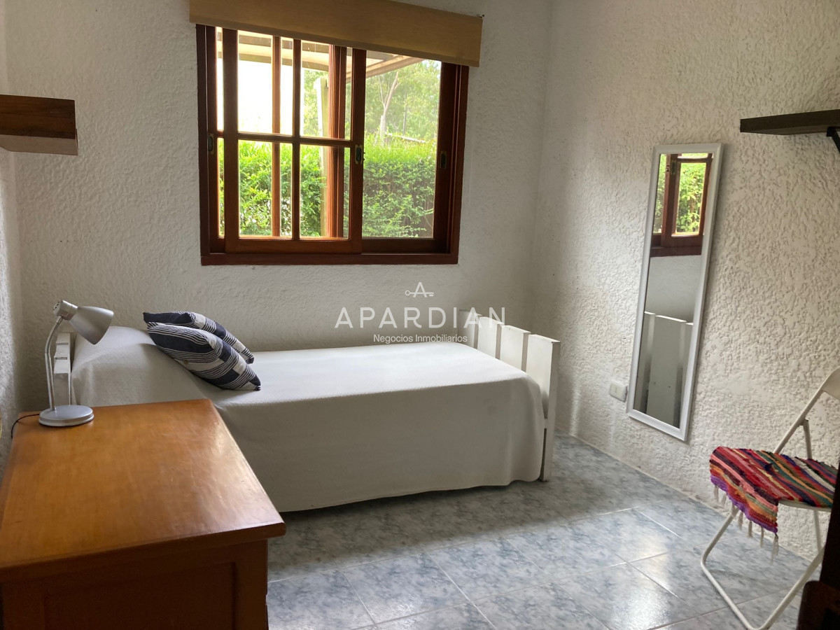 Casa ID.21098838 - Casa en venta de 4 dormitorios. El Tesoro - La Barra