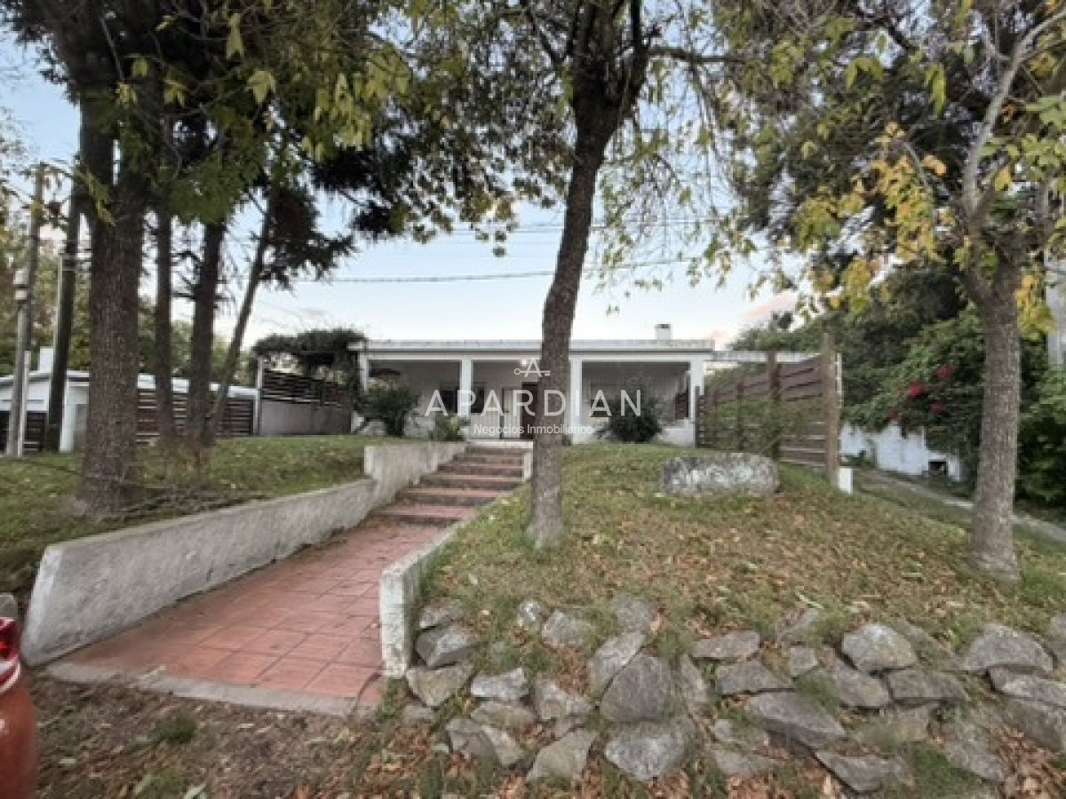 Casa ID.21099617 - OPORTUNIDAD CASA DE DOS DORMIOTORIOS MAS APARTAMENTO EN PINRES ! 