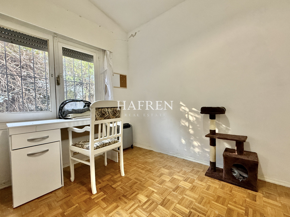 Casa ID.471 - OPORTUNIDAD CASA EN PLAYA MANSA EN 4 DORMITORIOS ZONA CON POTENCIAL COMERCIAL