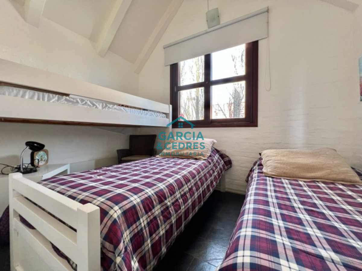 Casa ID.319 - Casa en venta, punta del este, 2 dormitorios, Barrio privado parque pinares