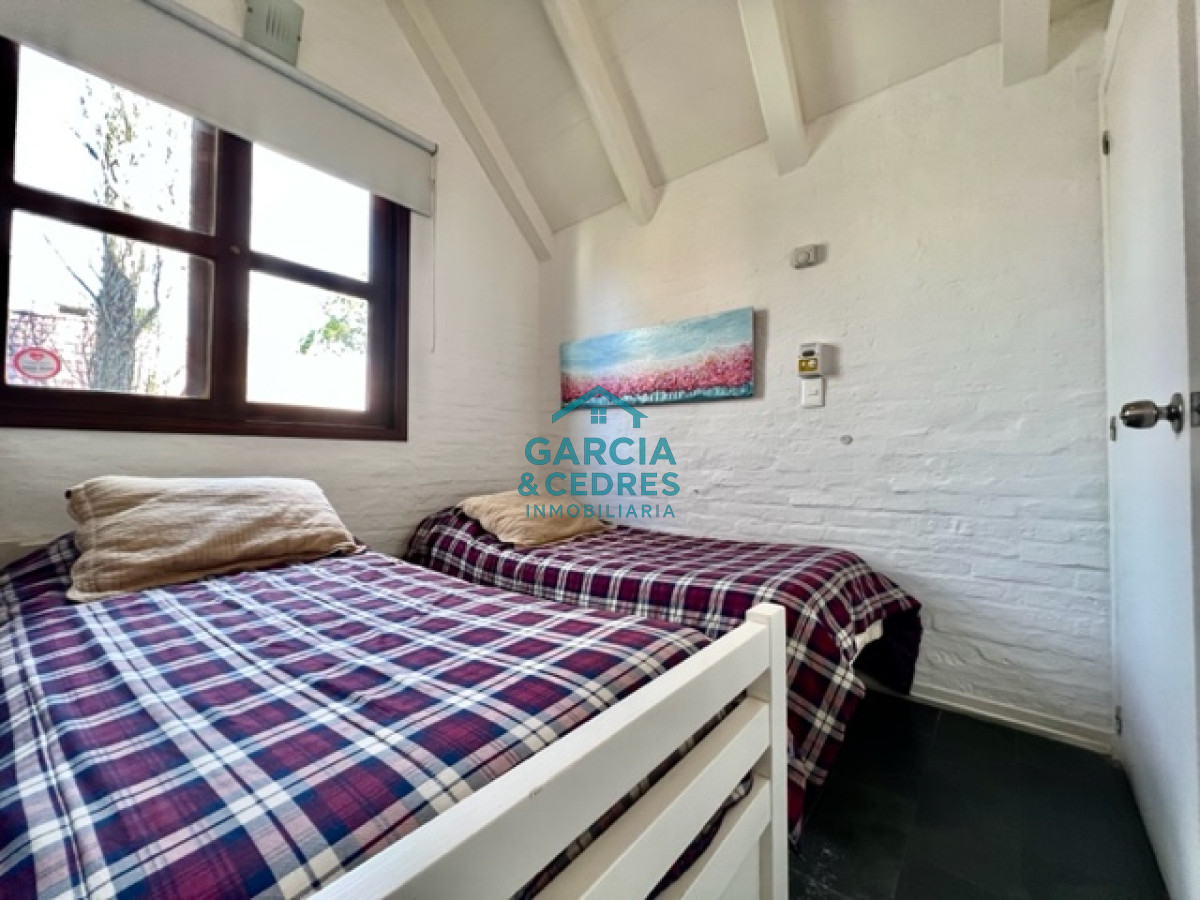 Casa ID.319 - Casa en venta, punta del este, 2 dormitorios, Barrio privado parque pinares