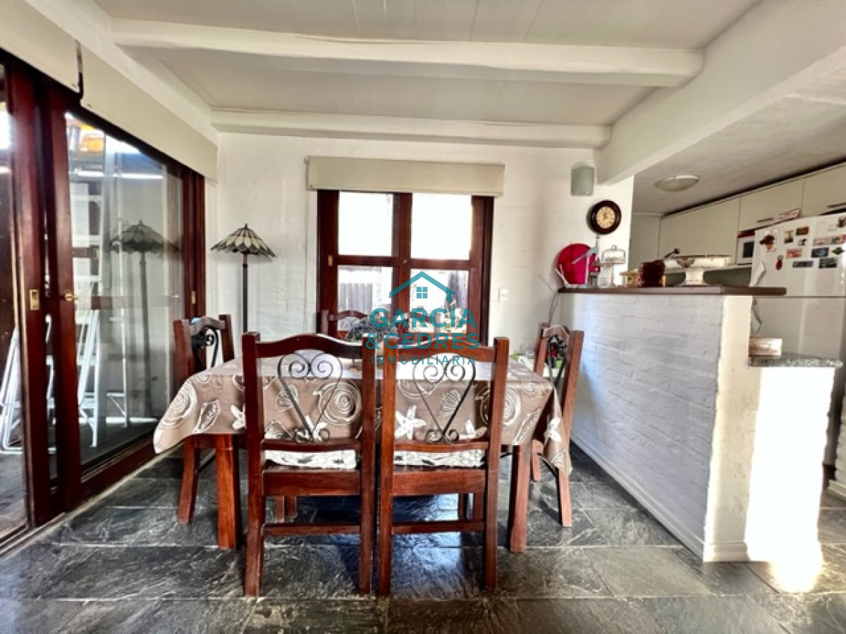 Casa ID.319 - Casa en venta, punta del este, 2 dormitorios, Barrio privado parque pinares