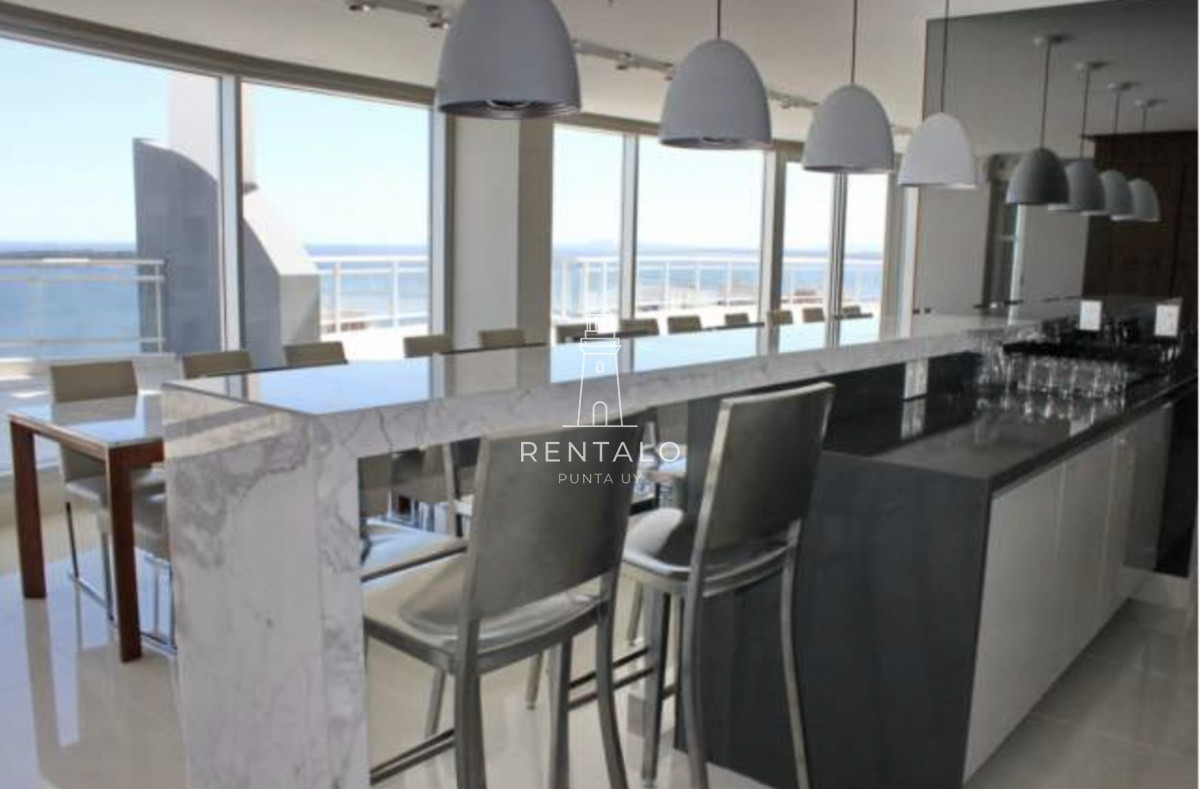 Apartamento ID.820 - APARTAMENTO EN VENTA SUNRISE TOWER 2 DORMITORIOS MAS SERVICIO PUNTA DEL ESTE