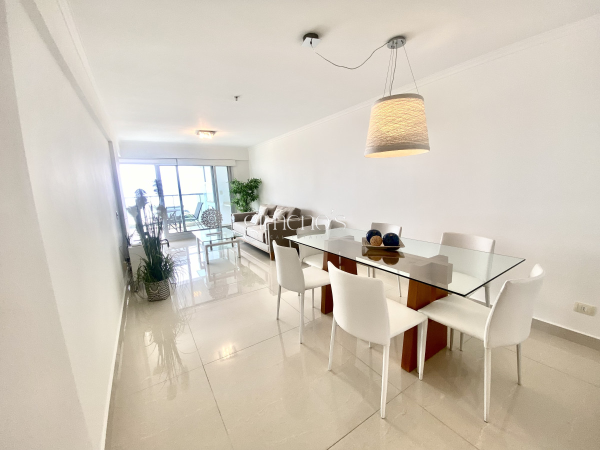 Apartamento ID.508 - Apartamento en Venta Playa Mansa 2 dormitorios MIAMI BOOULEVARD