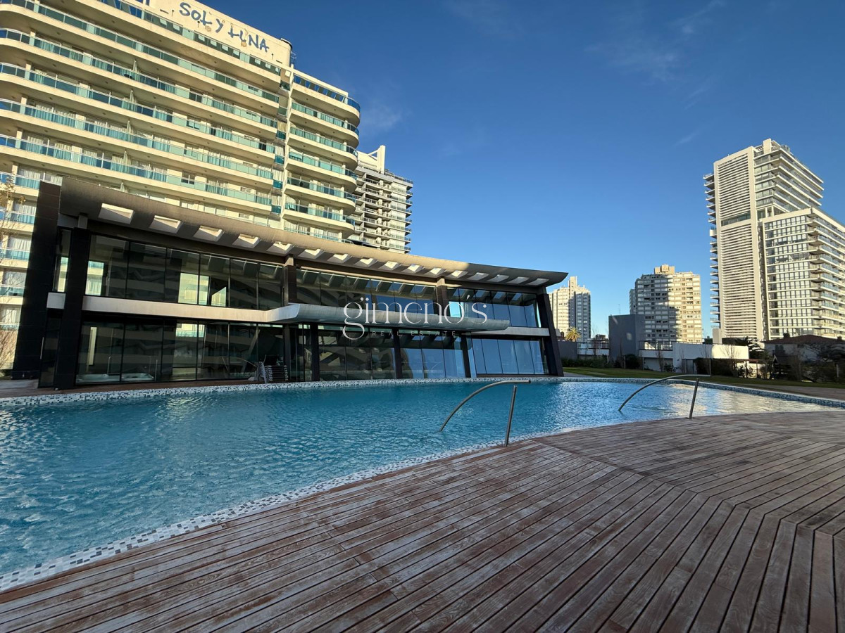 Apartamento ID.1210 - OPORTUNIDAD APARTAMENTO 2 DORMITORIOS EN TORRE DE CATEGORIA CON EXELENT VISTA Y TODOS LOS SERVICIOS 