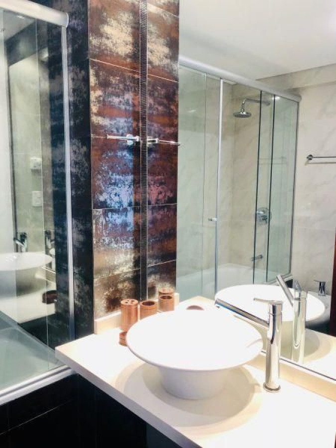 Apartamento ID.116 - Apartamento de categoria en venta Playa Mansa 2 dormitorios MIAMI BOOULEVARD