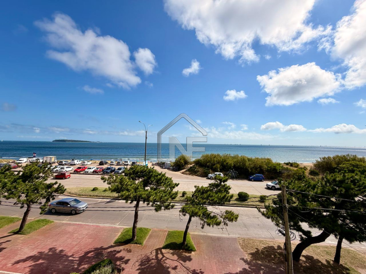 Apartamento ID.57 - apartamento en venta de 3 dormitorio 