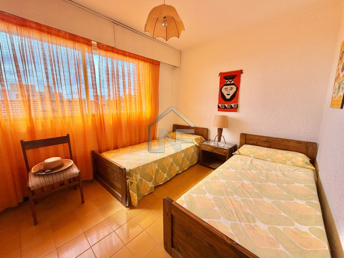 Apartamento ID.57 - apartamento en venta de 3 dormitorio 
