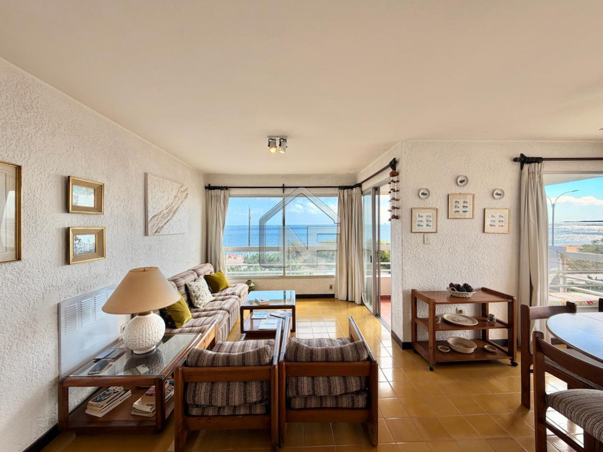 Apartamento ID.57 - apartamento en venta de 3 dormitorio 