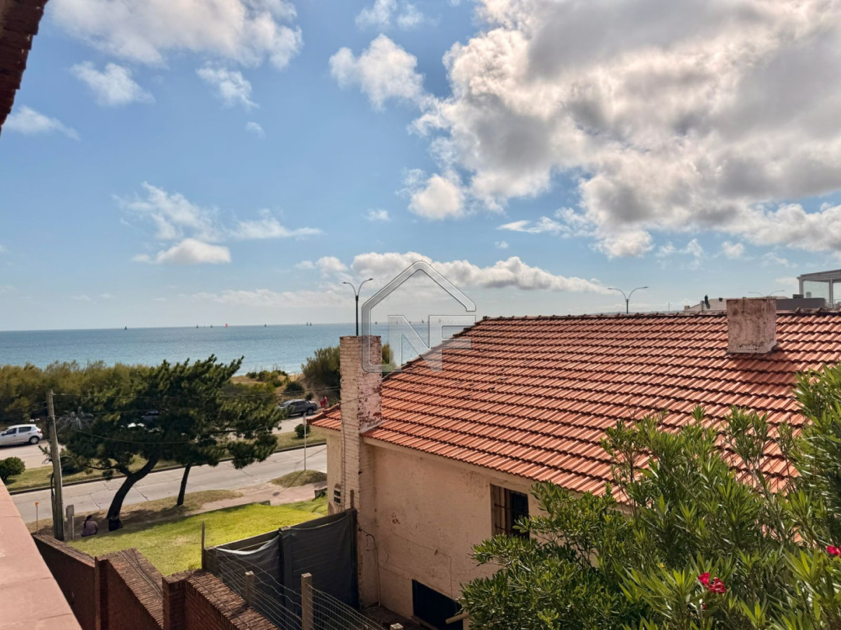 Apartamento ID.57 - apartamento en venta de 3 dormitorio 