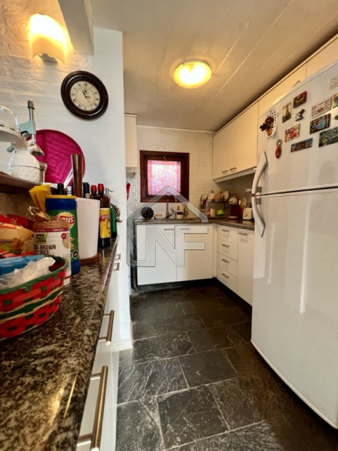 Casa ID.166 - Casa en venta, punta del este, 2 dormitorios, Barrio privado parque pinares