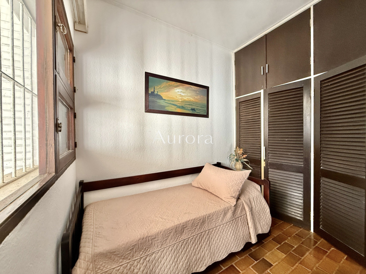 Casa ID.425 - Casa reciclada a 250 metros de Playa Mansa — Parada 10, Punta del Este