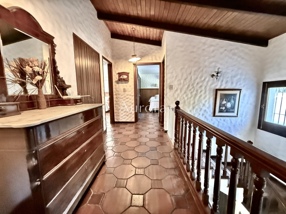 Casa ID.425 - Casa reciclada a 250 metros de Playa Mansa — Parada 10, Punta del Este