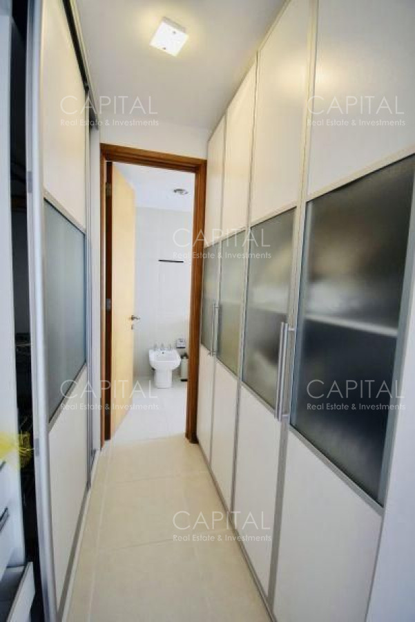 Apartamento ID.35706 - Season Tower Apartamento en alquiler temporario Playa Mansa 2 dormitorios