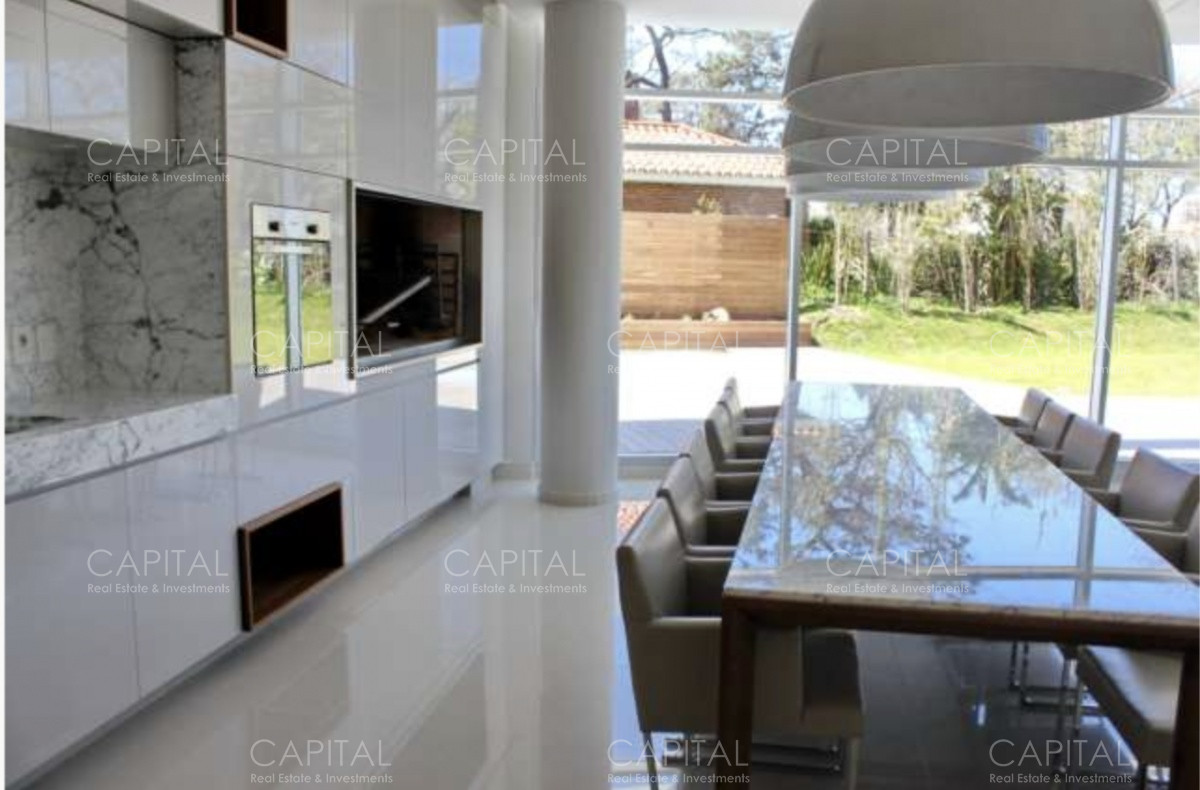 Apartamento ID.35295 - Sunrise Tower APARTAMENTO EN VENTA SUNRISE TOWER 2 DORMITORIOS MAS SERVICIO PUNTA DEL ESTE