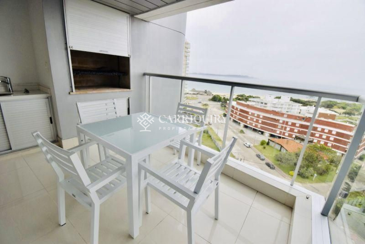 Apartamento en alquiler temporario Playa Mansa 2 dormitorios