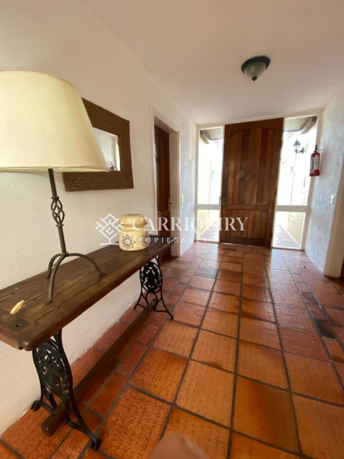 Bikini - GoPunta - Portal Inmobiliario de Punta del Este - Maldonado