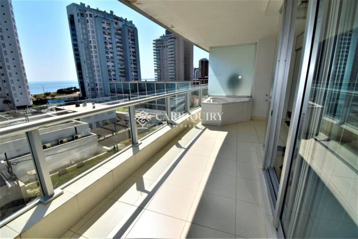 Apartamento ID.172 - Apartamento en alquiler temporario Playa Mansa 2 dormitorios