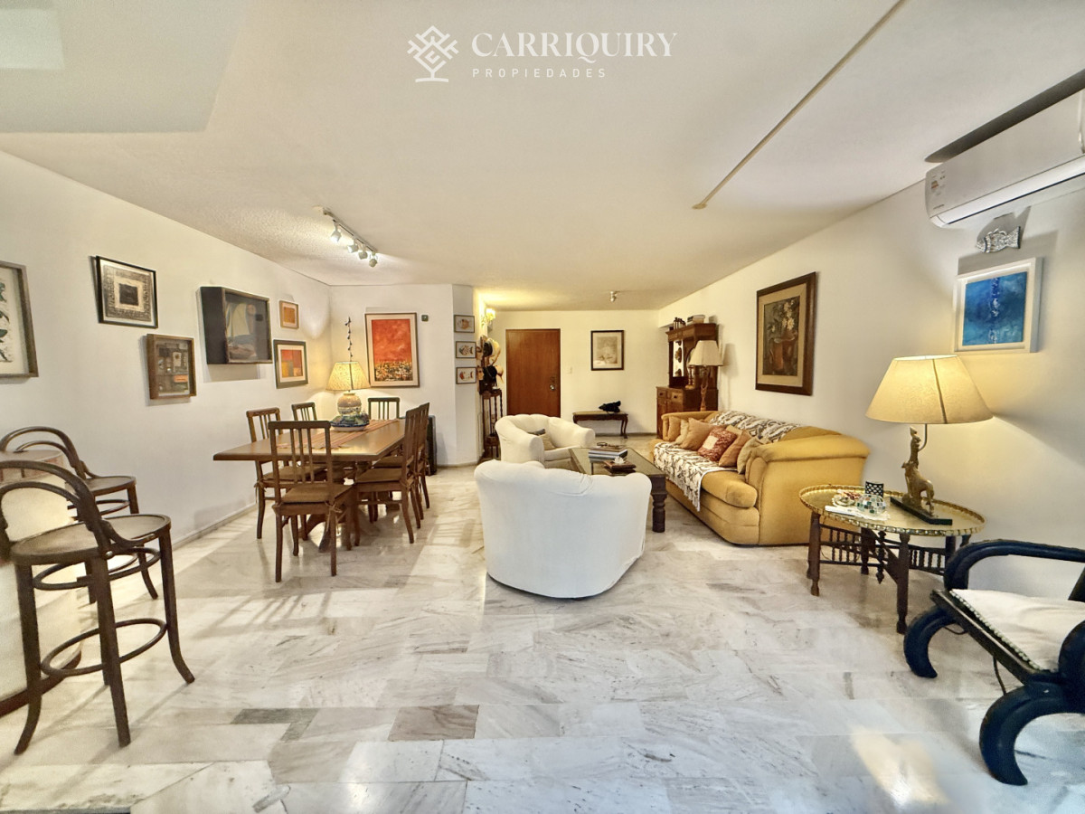 Apartamento ID.8407/Venta-apartamento-2-dormitorios-Punta-del-este - Apartamento en venta de 4 dormitorios y 3 baños en Punta del Este