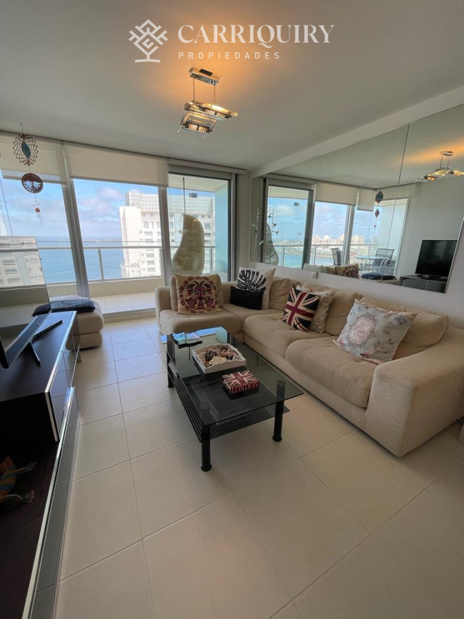 Apartamento ID.5522/Alquiler-temporario-de-apartamento-de-dos-dormitorios-con-parrillero-de-uso-exclusivo-en-Punta-Ballena - Apartamento en Mansa - Punta del Este