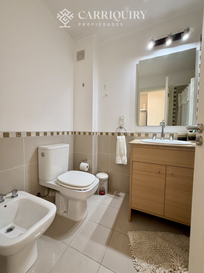 Apartamento ID.10153 - PENTH HOUSE EN VENTA EDIFCIO OCEAN DRIVE PUNTA DEL ESTE 2 DORMITORIOS Y GRAN BARABACOA
