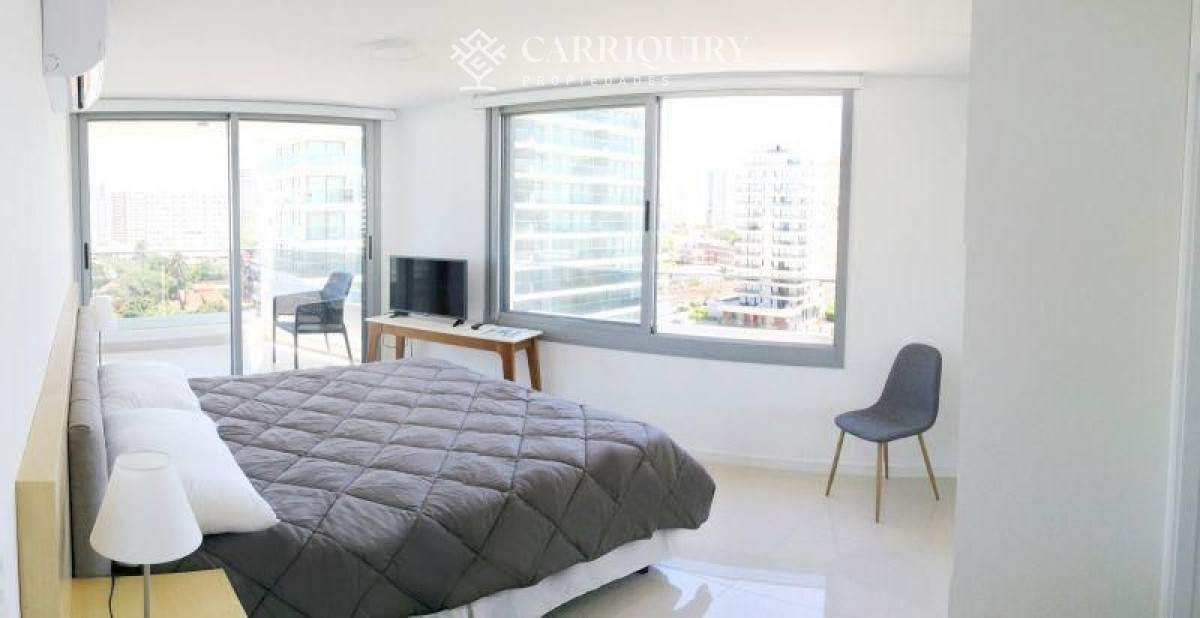 Apartamento ID.10607 - Excelente apartamento de 3 dormitorios en venta en Playa Brava