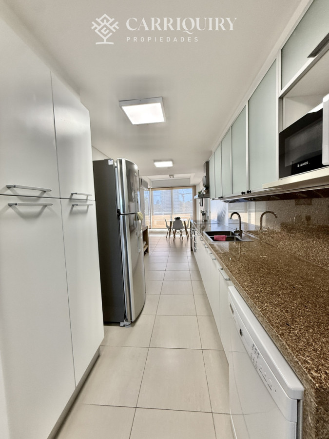 Apartamento ID.10599 - Exclusivo departamento esquinero en venta y alquiler temporal en Playa Brava