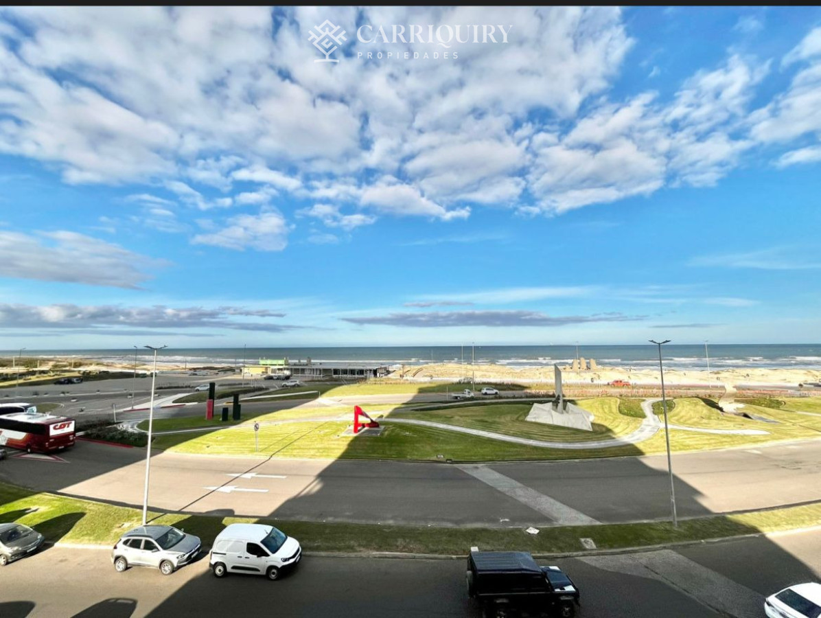 Apartamento ID.9660 - Apartamento de 3 dormitorios en primera linea 