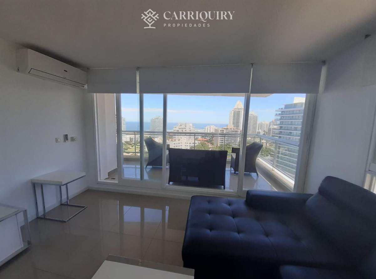 Apartamento ID.8707 - Apartamento a la venta en Playa Brava - Punta del Este