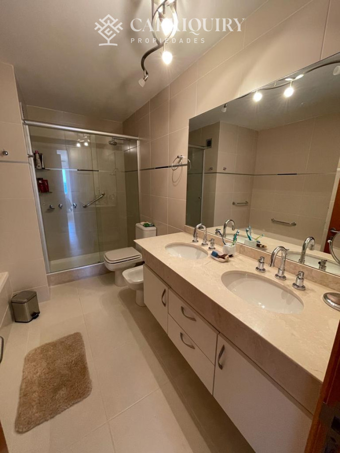 Apartamento ID.5522/Alquiler-temporario-de-apartamento-de-dos-dormitorios-con-parrillero-de-uso-exclusivo-en-Punta-Ballena - Apartamento en Mansa - Punta del Este