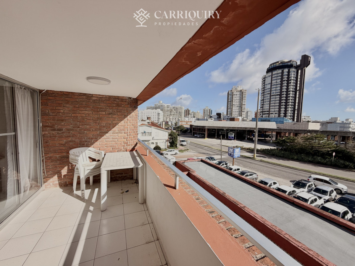 Apartamento ID.9987 - VENTA EN PUNTA DEL ESTE 2 DORMITORIOS