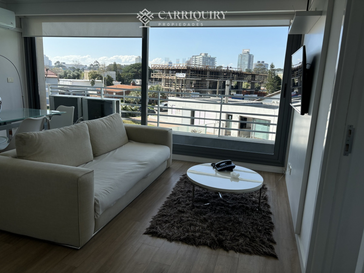 Apartamento ID.1034 - Apartamento en alquiler temporario Playa Mansa 2 dormitorios