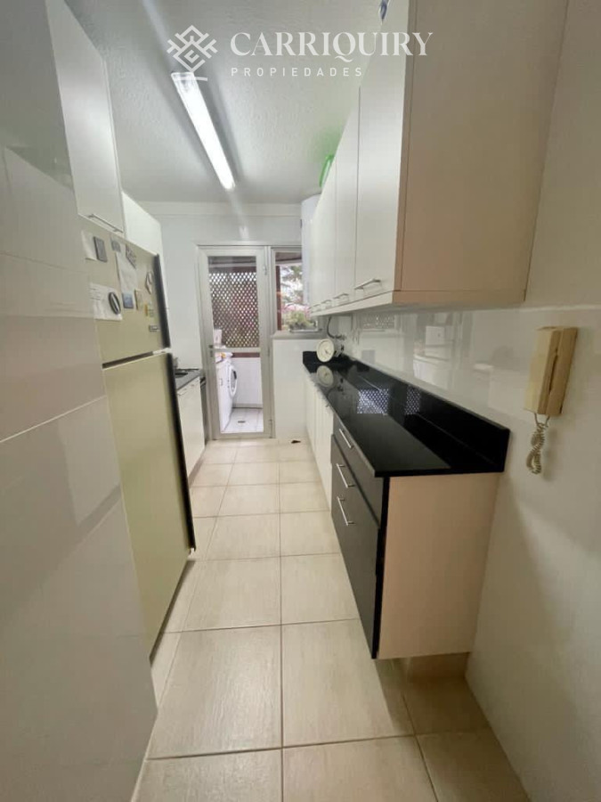 Apartamento ID.10560 - OPORTUNIDAD APARTAMENTO DE 3 DORMITORIOS A 100 MTS DE PLAYA MANSA 