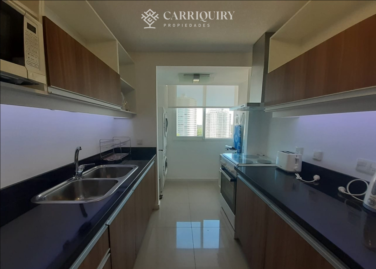 Apartamento ID.8707 - Apartamento a la venta en Playa Brava - Punta del Este