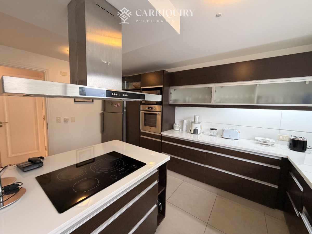 Apartamento ID.10270 - APARTAMENTO ESQUINERO 4 SUITES EN TORRE DE CATEGORIA PLAYA BRAVA