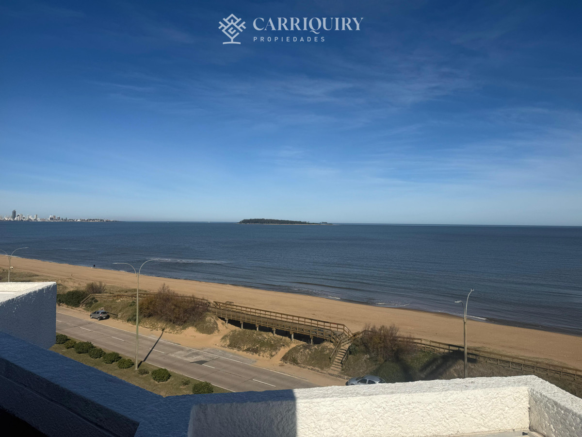 Apartamento ID.8984 - PRIMERA LINEA EN PLAYA MANSA