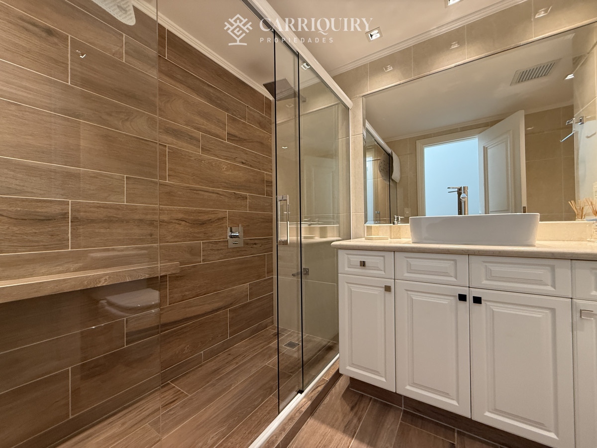 Apartamento ID.9207/Apartamento-en-alquiler-temporario-Playa-Mansa-3-dormitorios - APARTAMENTO EL AQUILER EN MILLENIUM TOWER 3 DORMITORIOS EN SUITE 