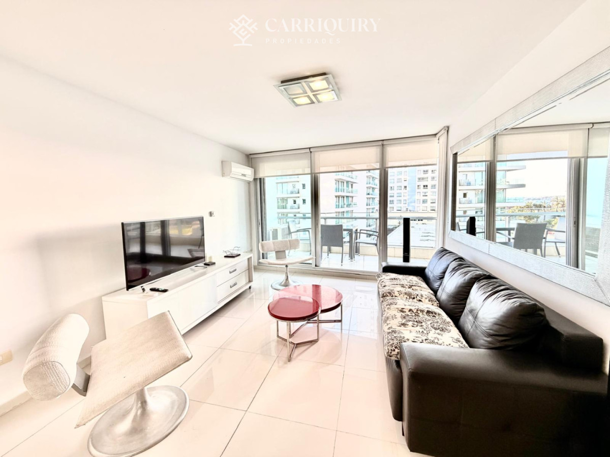Apartamento ID.9523/APARTAMENTO-EN-ALQUILER-TEMPORARIO-1-DORMITORIO-Y-MEDIO-PLAYA-MANSA-FRENTE-AL-MAR-CRUCEROS-3-A-ESTRENAR - APARTAMENTO VENTA SEASONS TOWER 2 DORMITORIOS MAS SERVICIO