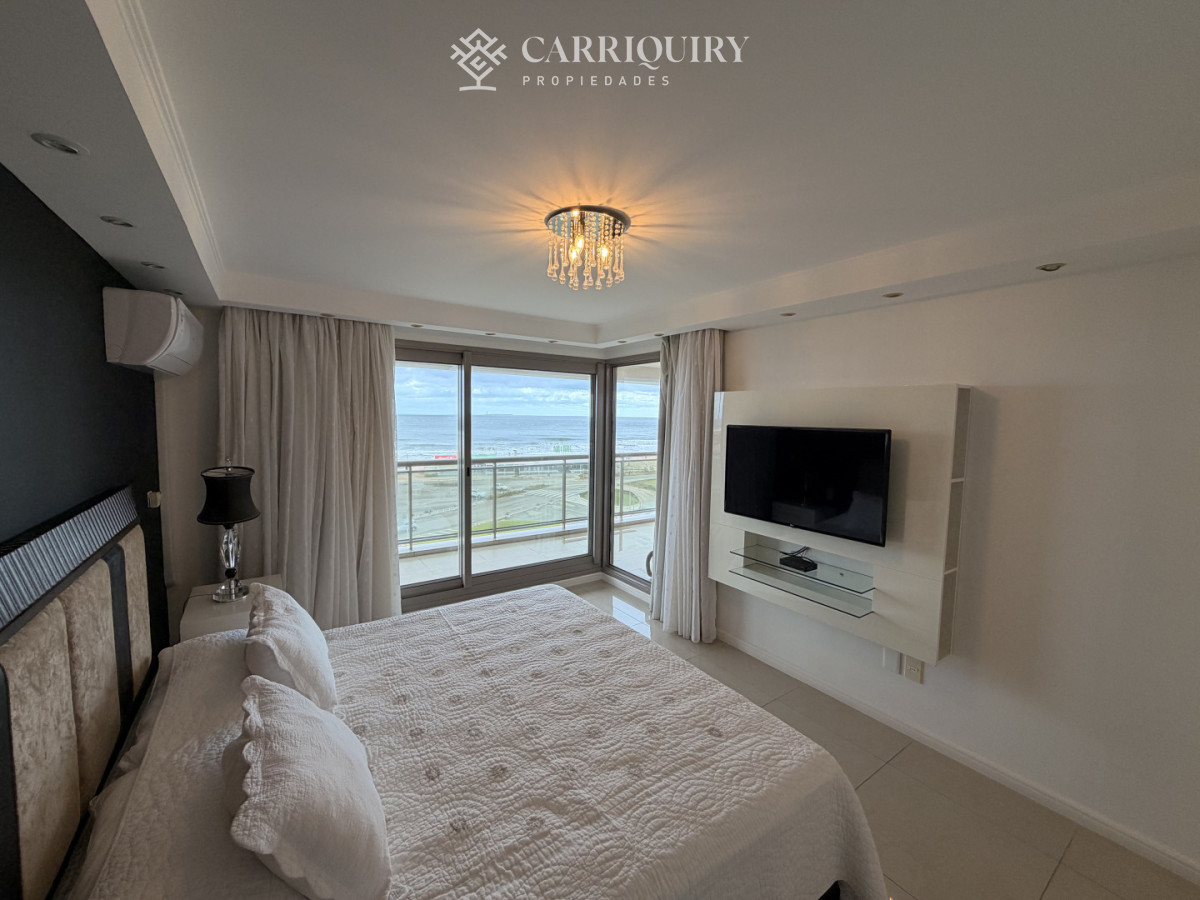 Apartamento ID.10270 - APARTAMENTO ESQUINERO 4 SUITES EN TORRE DE CATEGORIA PLAYA BRAVA