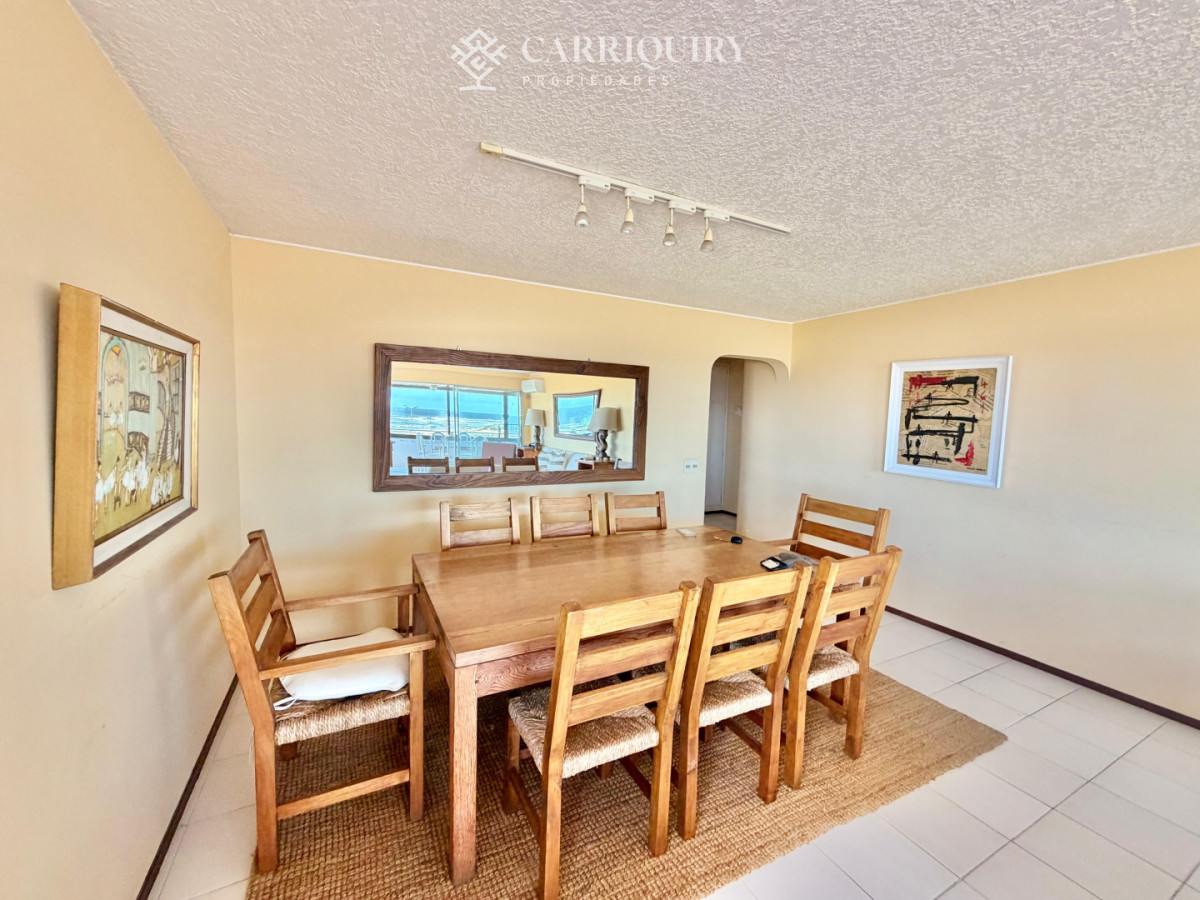 Apartamento ID.9660 - Apartamento de 3 dormitorios en primera linea 