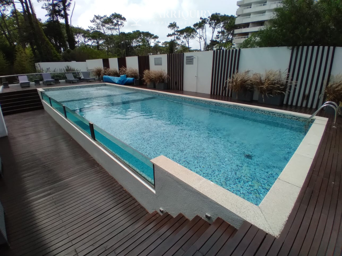 Apartamento ID.5550/Espectacular-Pent-House-con-vista-al-mar.-Ref:-8263 - Apartamento en Brava - Punta del Este