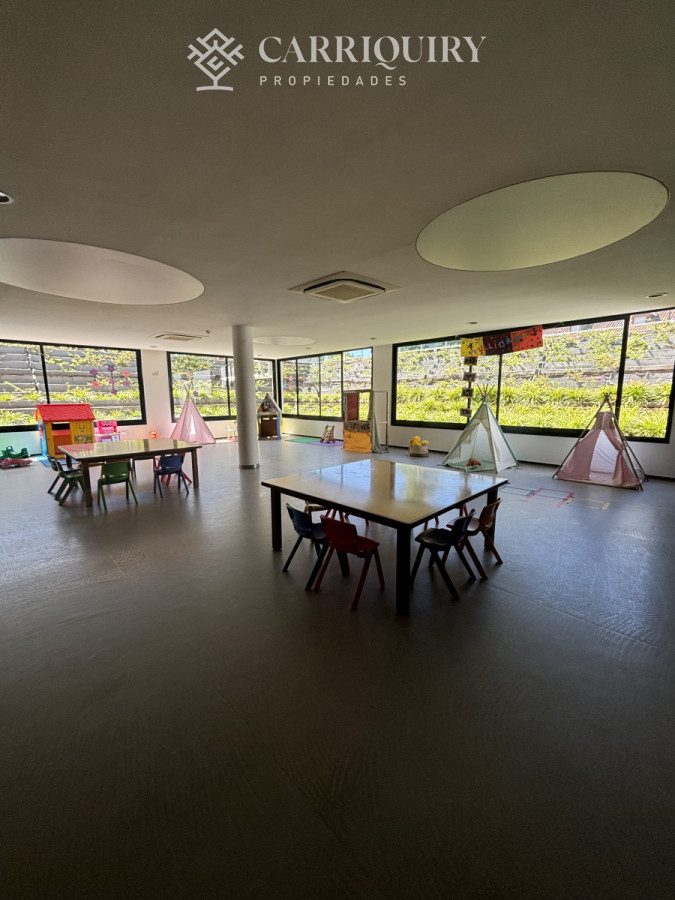 Apartamento ID.8407/Venta-apartamento-2-dormitorios-Punta-del-este - Apartamento en venta de 4 dormitorios y 3 baños en Punta del Este
