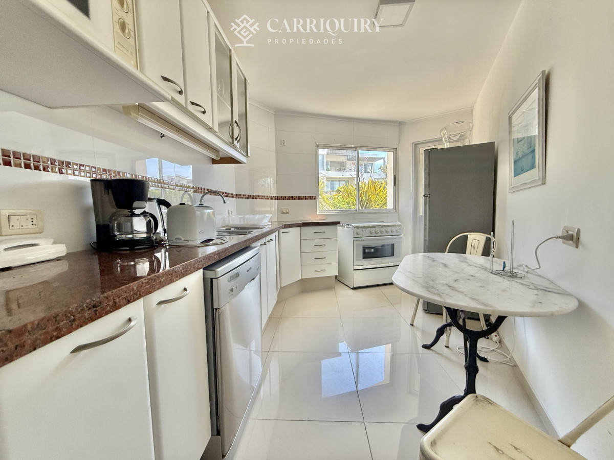 Apartamento ID.7293/BRAVA-28-103 - ALQUILER TEMPORARIO APARTAMENTO 4 DORMITORIOS MANATIALES 